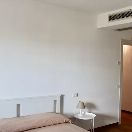 Oikos Guest house